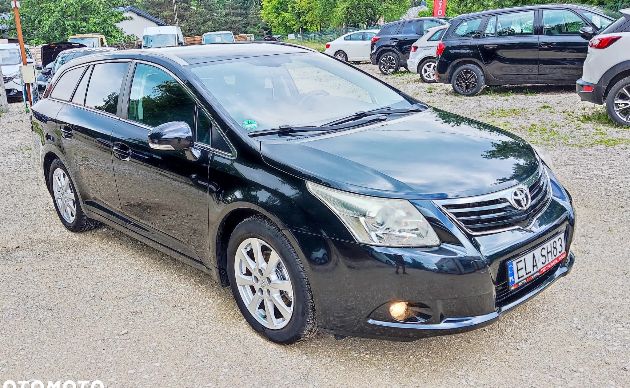 Toyota Avensis cena 28950 przebieg: 215000, rok produkcji 2009 z Tyszowce małe 497